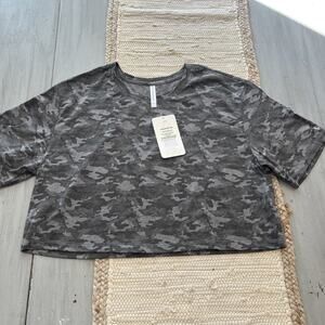 NWT Fabletics Jade Boxy Tee Crop Top T Shirt Charcoal Camo Camouflage Sz XXL